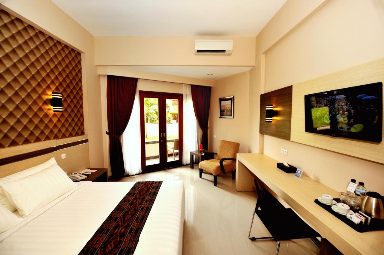 Lombok Raya Hotel Матарам Экстерьер фото