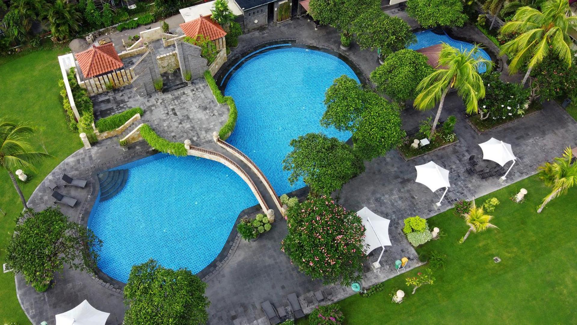 Lombok Raya Hotel Матарам Экстерьер фото